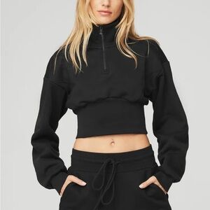 ALO Yoga Black Cropped Zip-Up Sweater